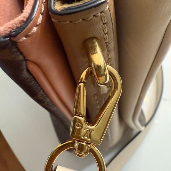 Louis Vuitton Millefeuille Tote - Beige tones - Picture 12 of 16